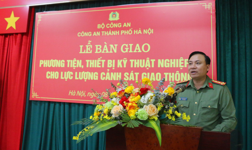 Đại tá Nguyễn Tiến Đạt - Phó Giám đốc CATP phát biểu chỉ đạo tại buổi Lễ