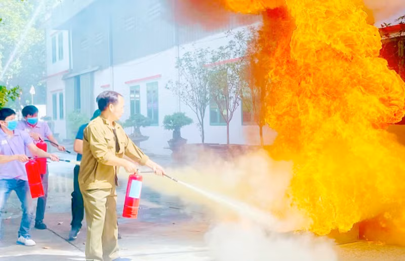 Các doanh nghiệp trên địa bàn huyện Thanh Trì tạo điều kiện cho người lao động tiếp cận các thông tin, kiến thức, kỹ năng an toàn PCCC và CNCH