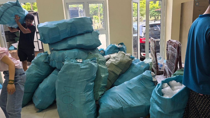 Cơ quan Công an thu giữ gần 3 tấn thuốc giả