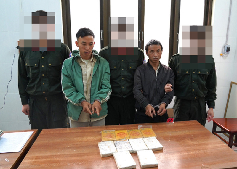 Các đối tượng và tang vật vụ án