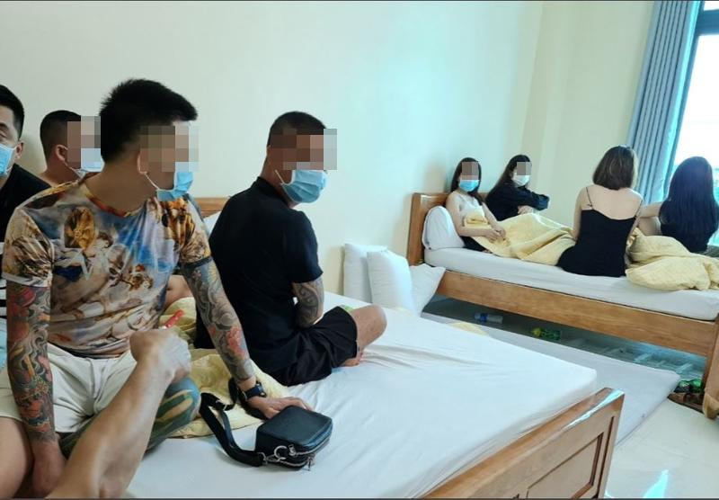 Nhóm đối tượng tụ tập sử dụng trái phép chất ma túy trong nhà nghỉ