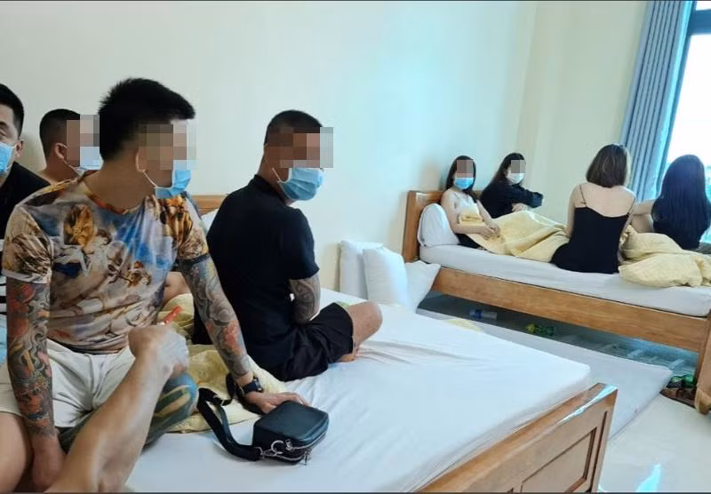 Nhóm đối tượng tụ tập sử dụng trái phép chất ma túy trong nhà nghỉ
