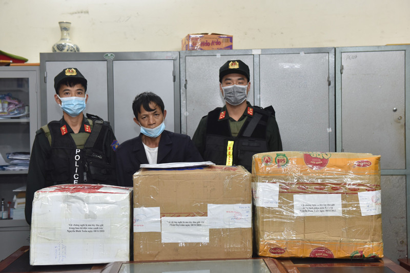 Cơ quan Công an bắt giữ đối tượng Đức cùng tang vật vụ án