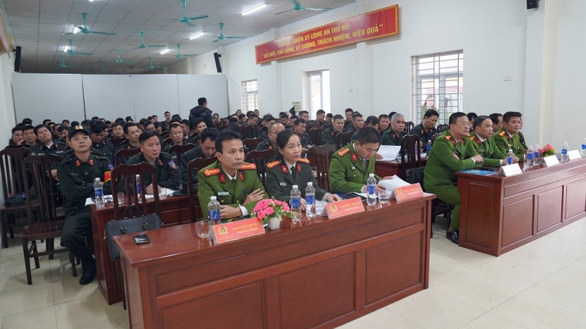 Các đại biểu tham dự hội nghị Các đại biểu tham dự hội nghị