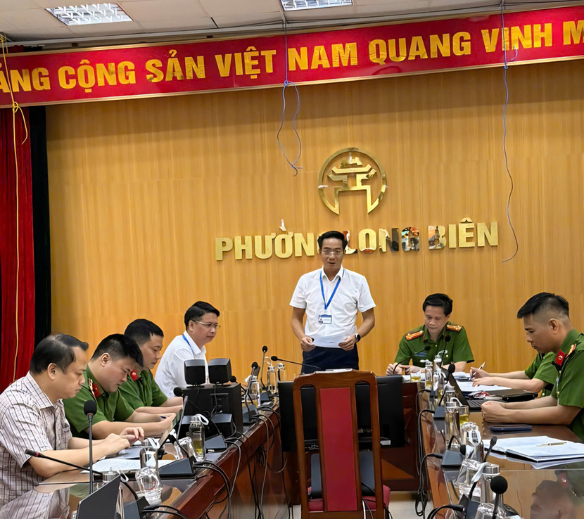 Lãnh đạo UBND các phường thông tin về việc triển khai công tác PCCC và CNCH trên địa bàn sau khi thực hiện mô hình chính quyền mới
