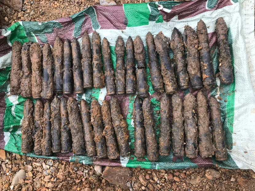 Bộ CHQS tỉnh Hòa Bình trục vớt, xử lý số đạn nổ còn sót lại sau chiến tranh dưới lòng hồ sông Đà Bộ CHQS tỉnh Hòa Bình trục vớt, xử lý số đạn nổ còn sót lại sau chiến tranh dưới lòng hồ sông Đà