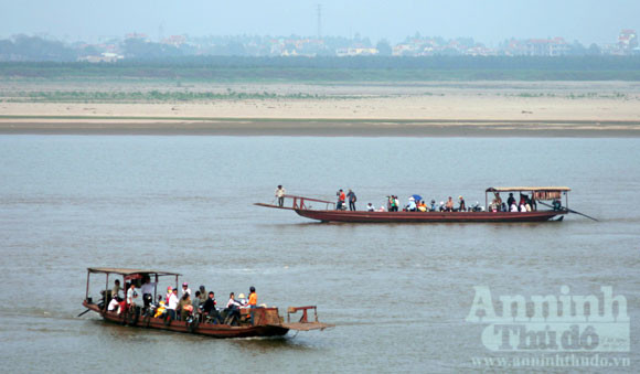 Rút ngắn đường đi, sá chi nguy hiểm ảnh 3