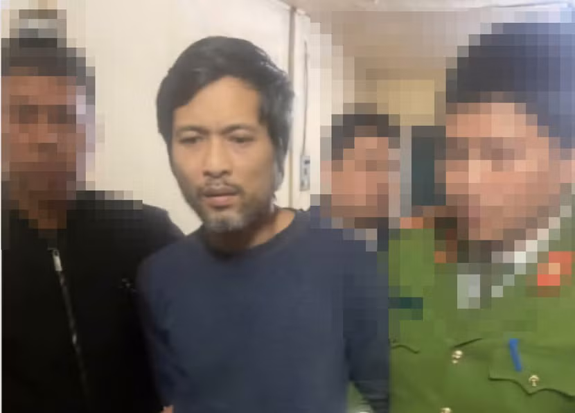 Đối tượng Tú
