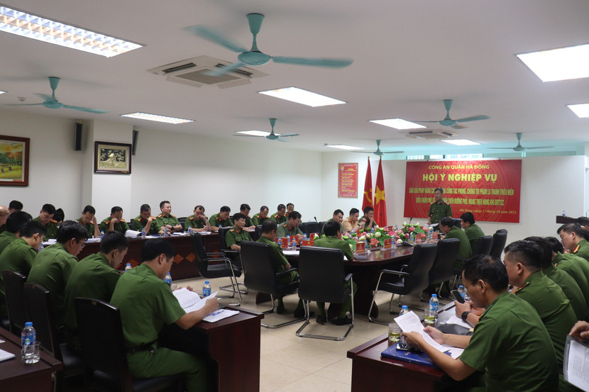 Các đơn vị CAQ Hà Đông đã phối hợp các quận, huyện giáp ranh như Thanh Xuân, Nam Từ Liêm, Thanh Trì, Chương Mỹ, Thanh Oai, Hoài Đức, đề ra các biện pháp, giải pháp nâng cao hiệu quả công tác phòng, chống tội phạm đường phố