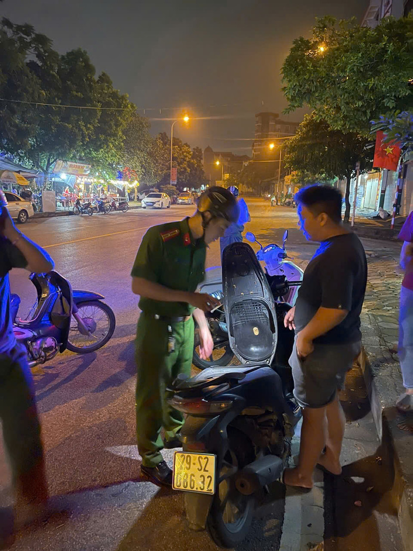 Tổ công tác tuần tra, kiểm soát đêm tại địa bàn