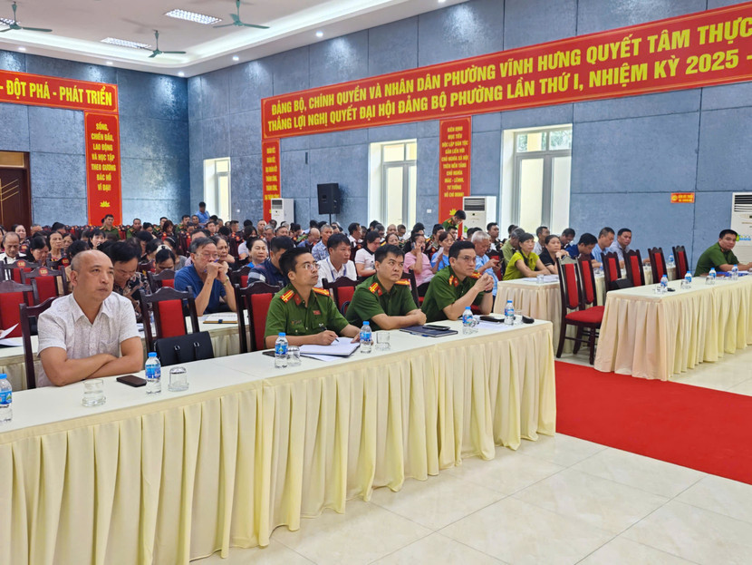 Các đại biểu tham dự hội nghị