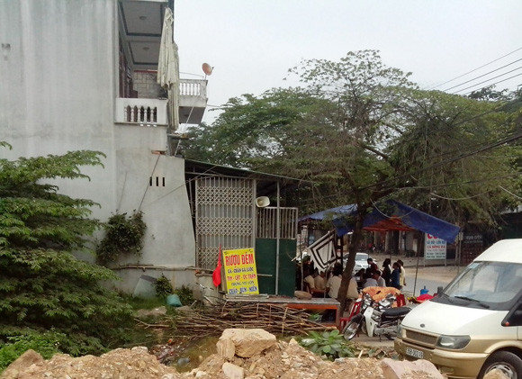 Ôm mìn tự tạo tự sát do nợ nần tiền bạc ảnh 1