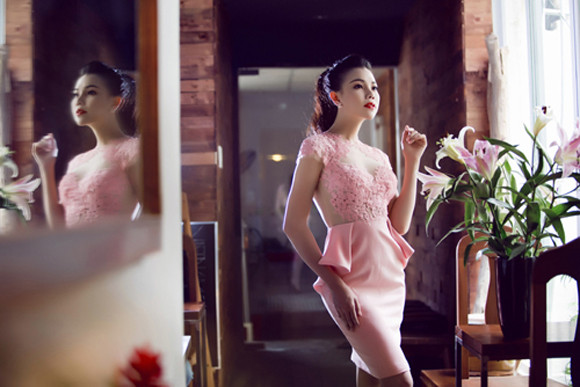 Trà Ngọc Hằng ngọt ngào trong bộ hình mới ảnh 2 Trà Ngọc Hằng ngọt ngào trong bộ hình mới ảnh 2