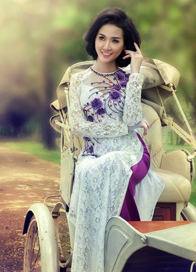 Phan Thị Mơ hóa quý cô sang trọng và đầy quyến rũ ảnh 9