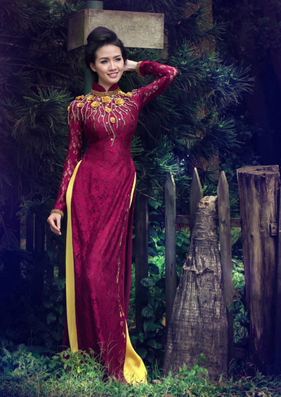 Phan Thị Mơ hóa quý cô sang trọng và đầy quyến rũ ảnh 1