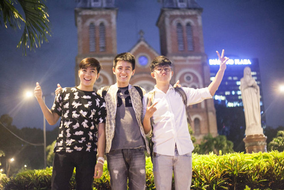 Hot boy Thái Lan Nick Pavich “rong chơi” Sài thành ảnh 7