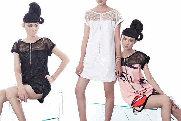 Kha Mỹ Vân, Thùy Trang và Chà Mi nổi bật với phong cách Pop Art ảnh 6