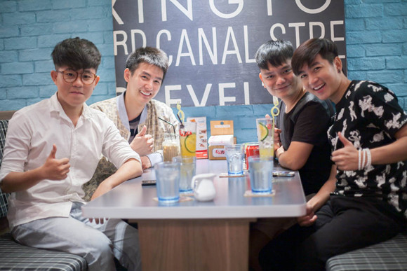 Hot boy Thái Lan Nick Pavich “rong chơi” Sài thành ảnh 4