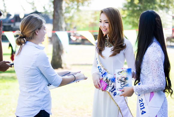 Hoa hậu gốc Việt Jennifer Chung tổ chức Trung thu cho trẻ em TP. San Jose ảnh 3