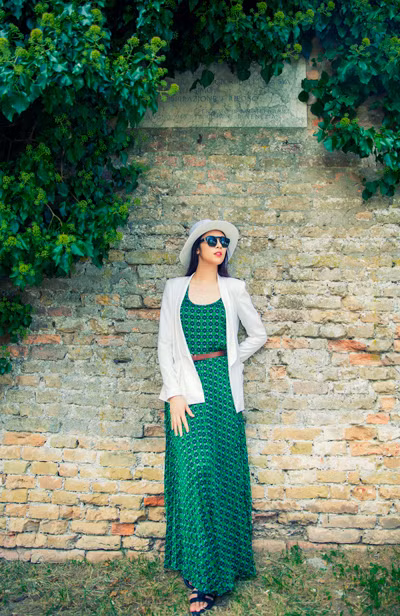 Hoa hậu Ngọc Hân lãng mạn tại Venice ảnh 1