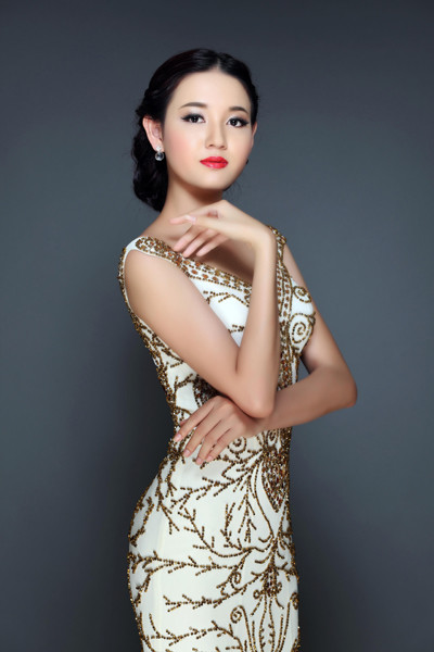 Hoa khôi Phương Thảo đẹp quyến rũ với đầm dạ hội ảnh 6 Hoa khôi Phương Thảo đẹp quyến rũ với đầm dạ hội ảnh 6