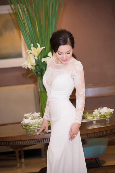 Ca sĩ Ngọc Anh khoe dáng nuột nà, quyến rũ ảnh 2