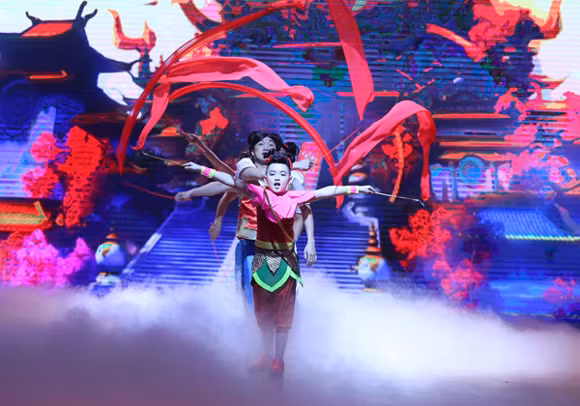 Hóa thân thành Beyonce, Linh Hoa đăng quang quán quân Bước nhảy Hoàn vũ nhí ảnh 8