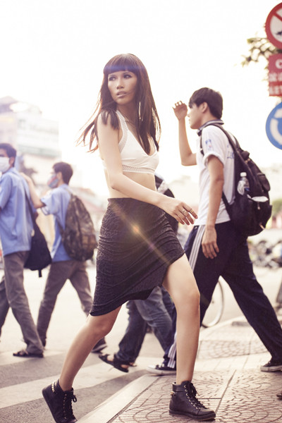 Trang “lạ” ấn tượng trong bộ ảnh và clip thời trang ảnh 3 Trang “lạ” ấn tượng trong bộ ảnh và clip thời trang ảnh 3