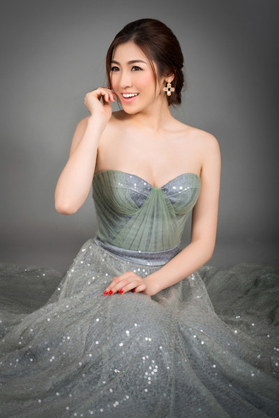 Á hậu Tú Anh tự tin khoe vòng 1 nẩy nở, cực hấp dẫn ảnh 3 Á hậu Tú Anh tự tin khoe vòng 1 nẩy nở, cực hấp dẫn ảnh 3