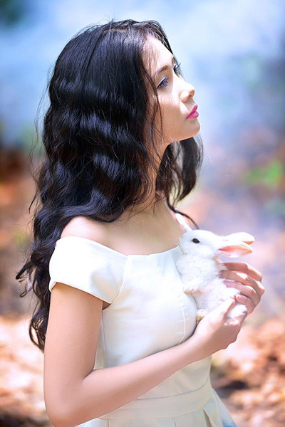 Chán nude, người mẫu Xuân Thuỳ vào rừng chơi… với thỏ ảnh 7