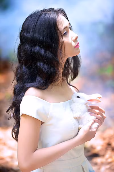 Chán nude, người mẫu Xuân Thuỳ vào rừng chơi… với thỏ ảnh 7