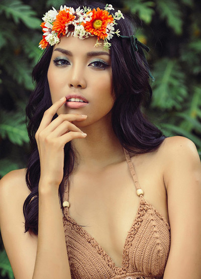 Siêu mẫu Lan Khuê nóng bỏng với bikini đan len ảnh 7