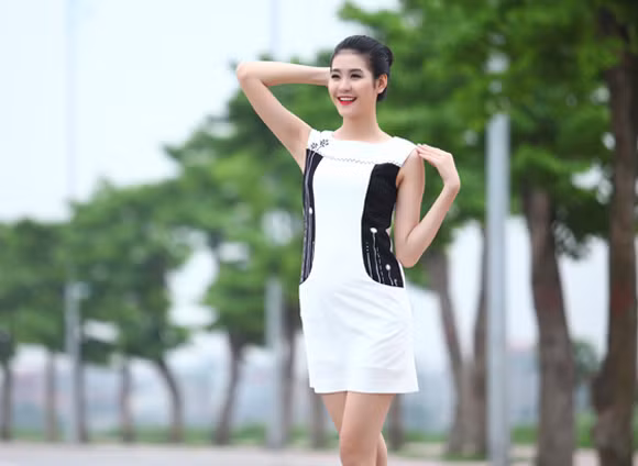 Top 10 siêu mẫu châu Á Hà Phương khoe vẻ đẹp hút hồn ảnh 9