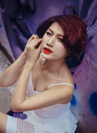 Trang Trần “tung” ảnh gợi cảm cực quyến rũ ảnh 8