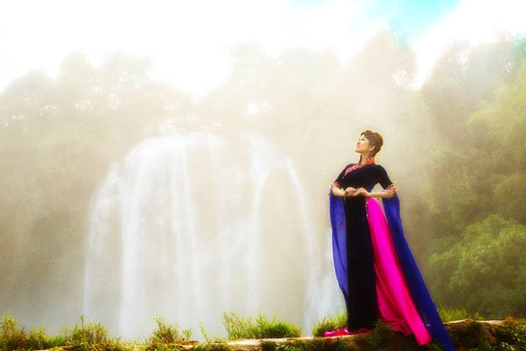 MC Kim Trang hoá thân tiên nữ miền sơn cước ảnh 8 MC Kim Trang hoá thân tiên nữ miền sơn cước ảnh 8