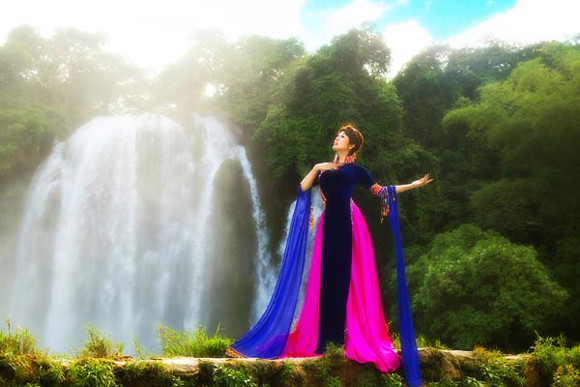 MC Kim Trang hoá thân tiên nữ miền sơn cước ảnh 4 MC Kim Trang hoá thân tiên nữ miền sơn cước ảnh 4