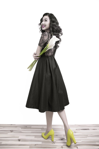 Lê Khánh quyến rũ khác lạ trong bộ ảnh đen trắng ảnh 3 Lê Khánh quyến rũ khác lạ trong bộ ảnh đen trắng ảnh 3