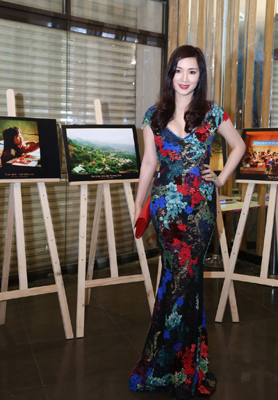 Hoa hậu Giáng My khoe giọng hát mượt mà trong đêm nhạc từ thiện ảnh 7