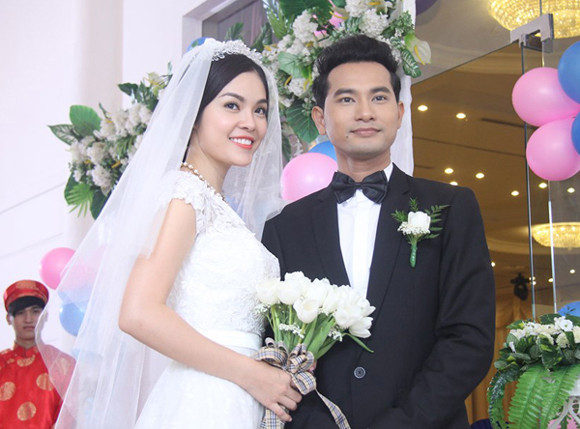 Phim "Ảo vọng": Cẩm Lynh hoảng sợ vì bị Huỳnh Đông kề dao vào cổ ảnh 5