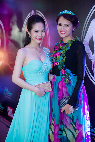 Nữ hoàng Du lịch Dương Kim Ánh kiêu sa trong trang phục tự thiết kế ảnh 9