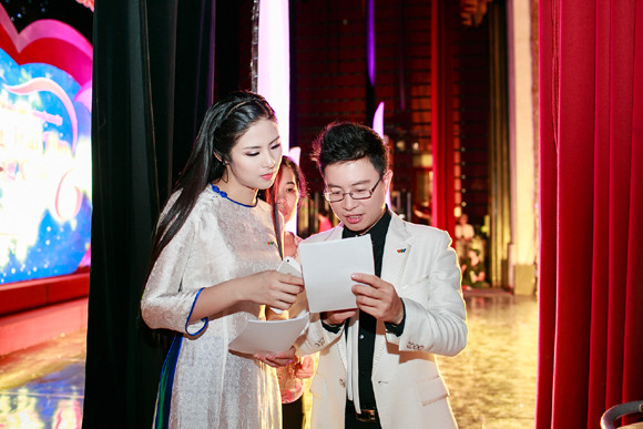 Ngọc Hân dịu dàng làm Đại sứ chương trình từ thiện ảnh 7 Ngọc Hân dịu dàng làm Đại sứ chương trình từ thiện ảnh 7