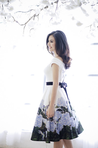 Nữ diễn viên “Scandal” Vân Trang khoe ảnh đài các ảnh 3