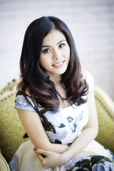 Nữ diễn viên “Scandal” Vân Trang khoe ảnh đài các ảnh 2