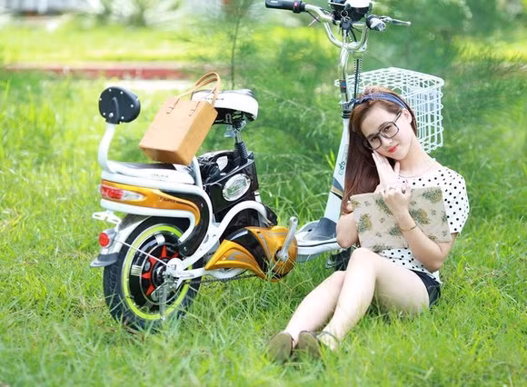 Cận cảnh dung nhan xinh đẹp của hot girl Thanh Hóa tỏ tình với Lệ Rơi ảnh 7