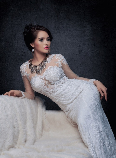 Lại Hương Thảo diện váy khoe đường cong hút mắt và vòng 1 căng đầy hấp dẫn ảnh 4