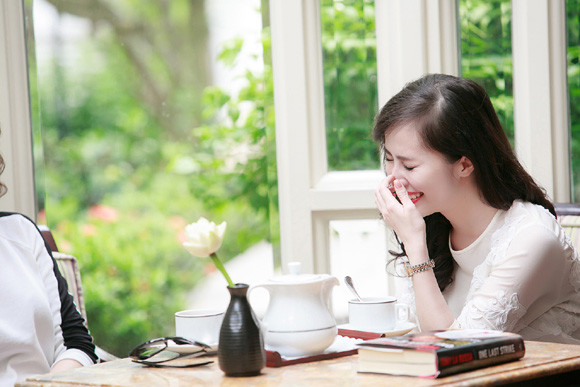 Quách An An tóc xù mộc mạc ra Hà Nội thăm “Cá sấu chúa” Quỳnh Nga ảnh 5