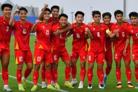 U23 Việt Nam đánh bại Kyrgyzstan, chạm tay vào tấm vé tứ kết