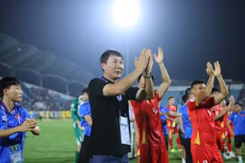 HLV Kim Sang-sik hài lòng, tuyển Việt Nam thắng Malaysia đúng kịch bản