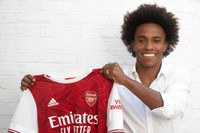 [ẢNH] Willian hớn hở ra mắt, háo hức với tương lai ở Arsenal