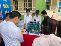 Hào hứng trải nghiệm tại Ngày hội công nghệ thông tin và STEM Hà Nội